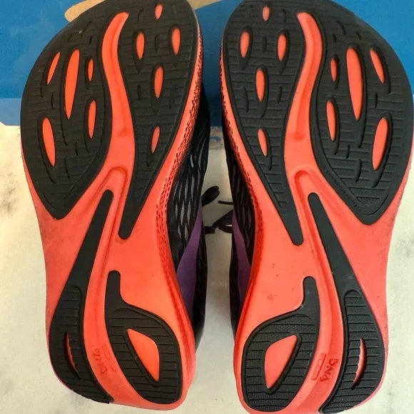 Brooks Women's Hyperion Max - Picture 4 of 6